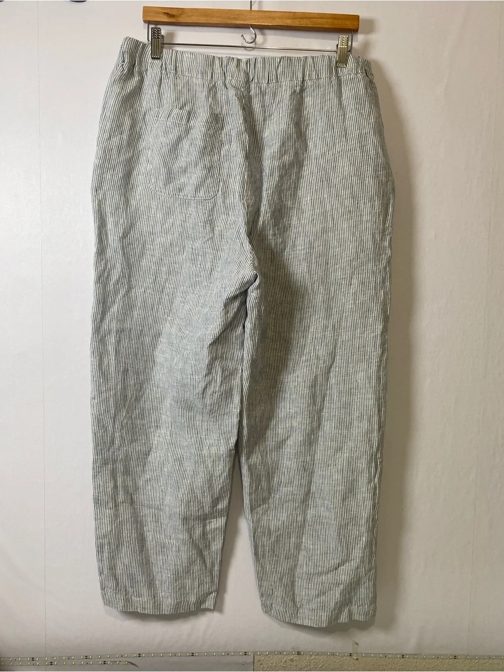 Quince 100% European Linen Pants Blue Pinstripe Large Breathable Lightweight NWT